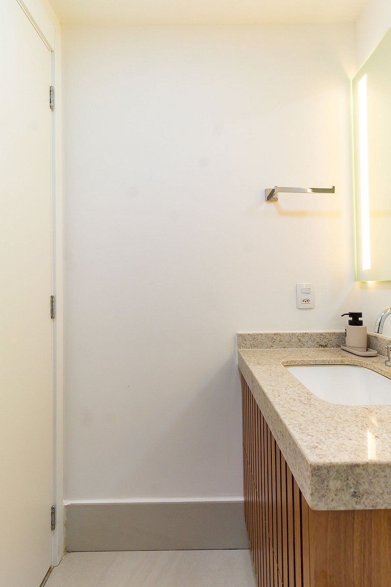 PVM1106 - Novo na Vila Mariana com Ar