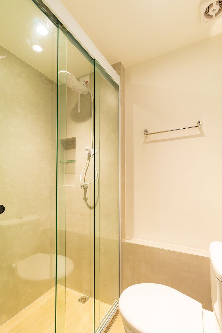 PBS510 - Studio p/ 4 Pessoas | Ao Lado do Allianz