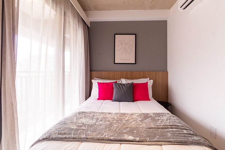 OBK1924 - Studio na Sto. Amaro | Próx. Metrô