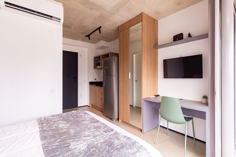 OBK1924 - Studio na Sto. Amaro | Próx. Metrô