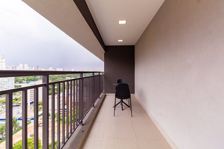 OBK1924 - Studio na Sto. Amaro | Próx. Metrô