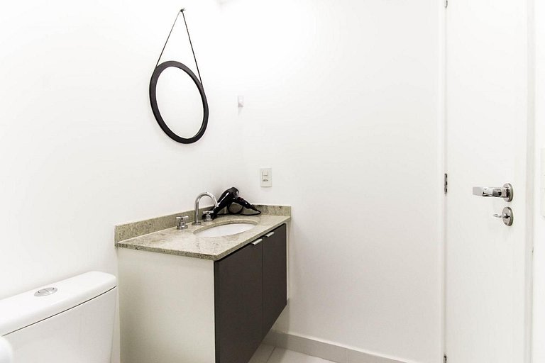 TT4008 - Tatuapé ao lado do metro com Ar