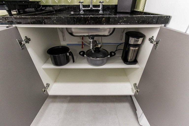 TT4008 - Tatuapé ao lado do metro com Ar