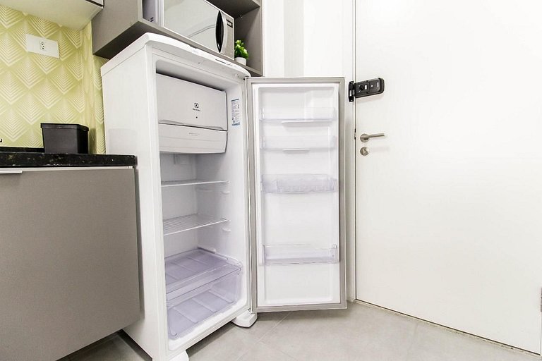 TT4008 - Tatuapé ao lado do metro com Ar