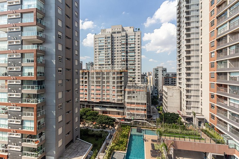 Studio Charmoso com Varanda – Próximo ao Metrô