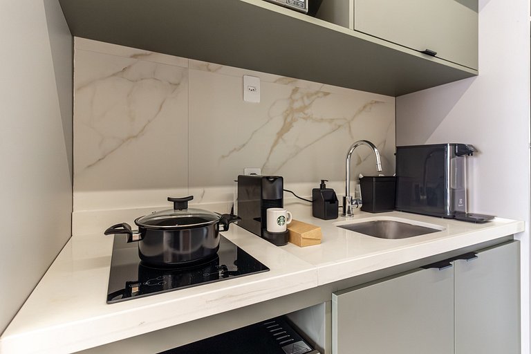 Studio Charmoso com Varanda – Próximo ao Metrô