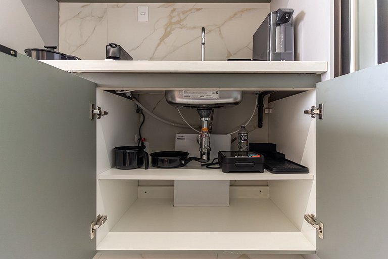 Studio Charmoso com Varanda – Próximo ao Metrô