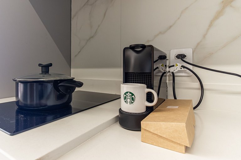 Studio Charmoso com Varanda – Próximo ao Metrô