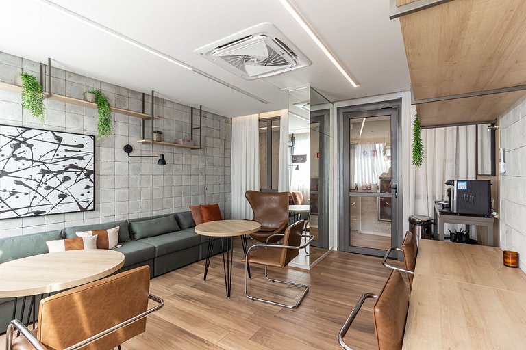 Studio Charmoso com Varanda – Próximo ao Metrô