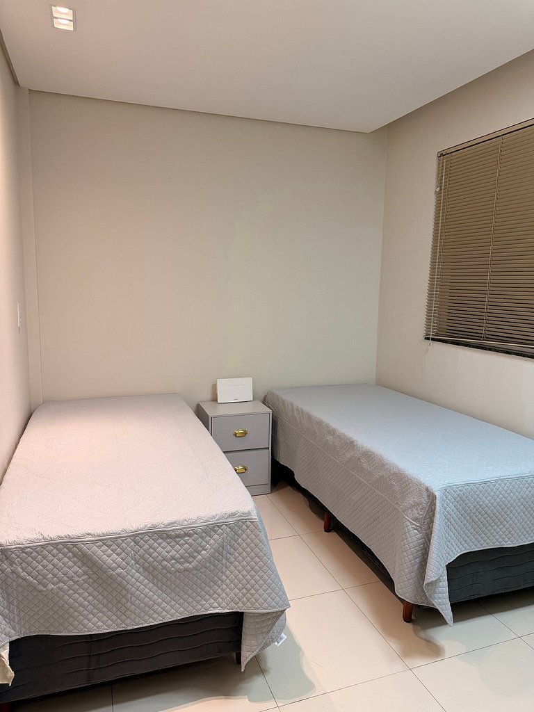 AMG301 - Apto 4 pessoas Bom Pastor perto do centro