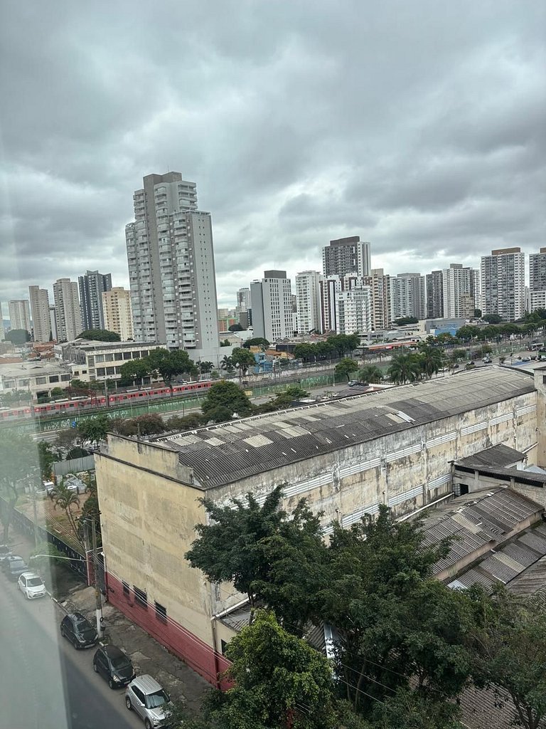 ST74 - Apto Próximo Shopping Anália Franco