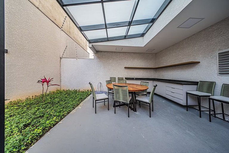 ST74 - Apto Próximo Shopping Anália Franco