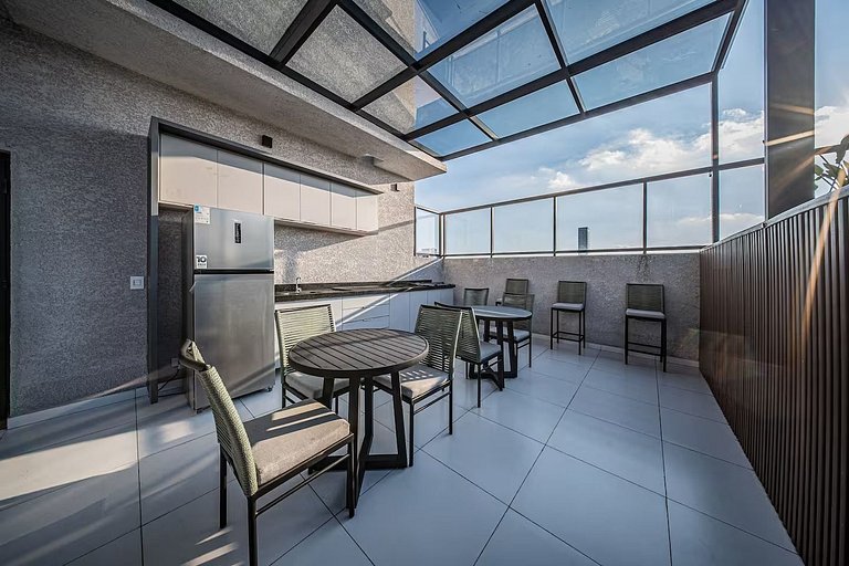 ST74 - Apto Próximo Shopping Anália Franco