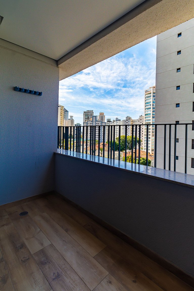 LHM610 - Liberdade | Com Ar Próx. ao Metrô