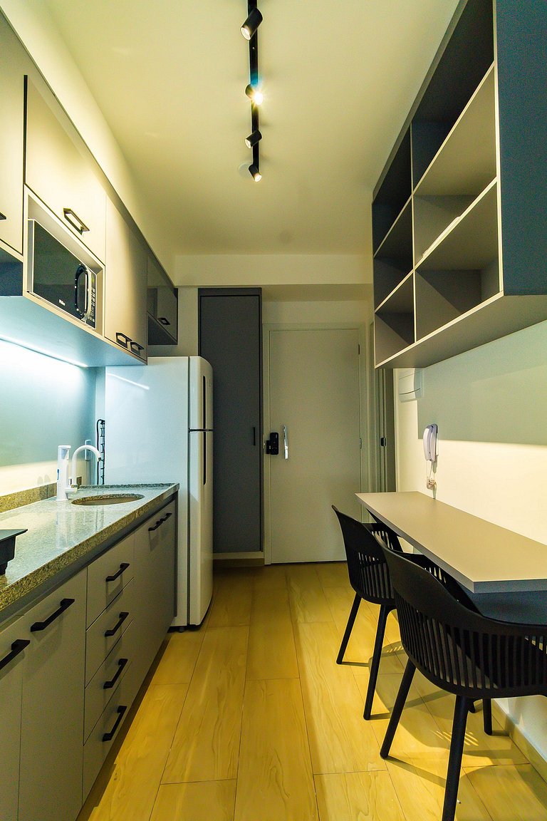 TBV1607 – Studio Moderno no centro | C Garagem